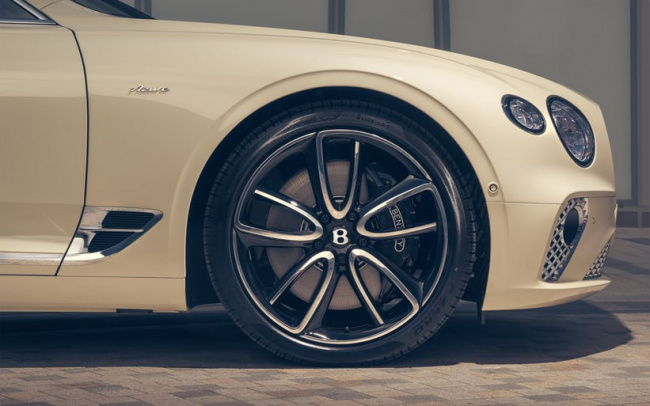 Bentley brings back Old English White for a glorious special edition