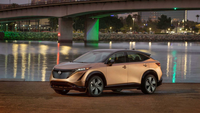 nissan tells us dealers ariya will be in limited supply this year