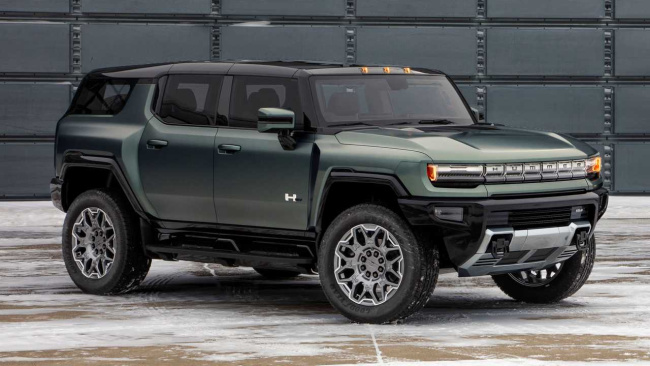 2024 gmc hummer ev suv production is now underway at factory zero