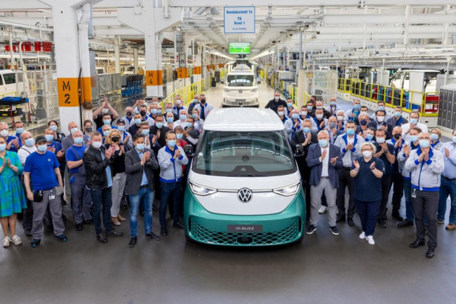 toyota remains world's biggest car-maker