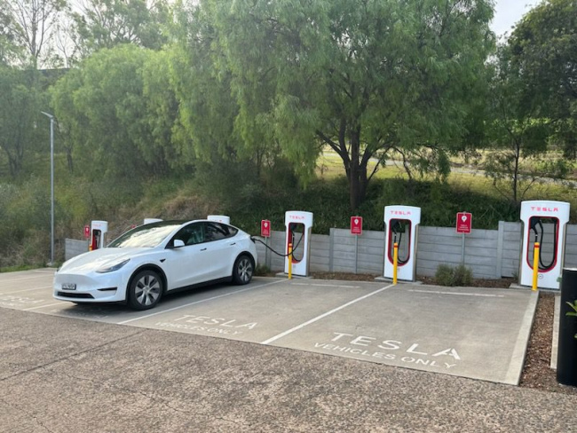 tesla opens its first australian superchargers to non-tesla evs, at a hefty price