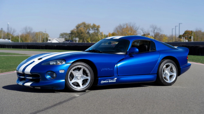 handpicked, sports, american, news, muscle, newsletter, classic, client, modern classic, europe, features, luxury, trucks, celebrity, off-road, exotic, asian, german, italian, win this 1997 dodge viper gts for a small donation and more entries as a motorious reader