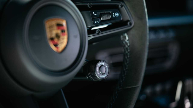2023 Porsche 911 Dakar interior first drive