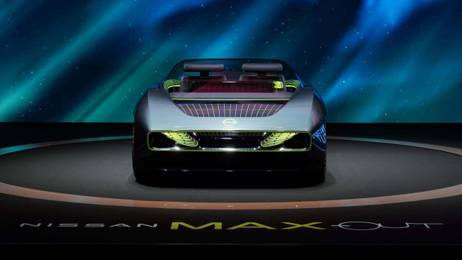 nissan shows off max-out concept at mobility event but probably won’t ever build it