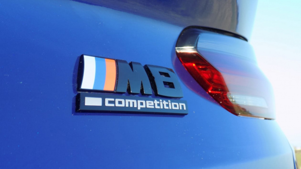 BMW M8 Competition - rear badge