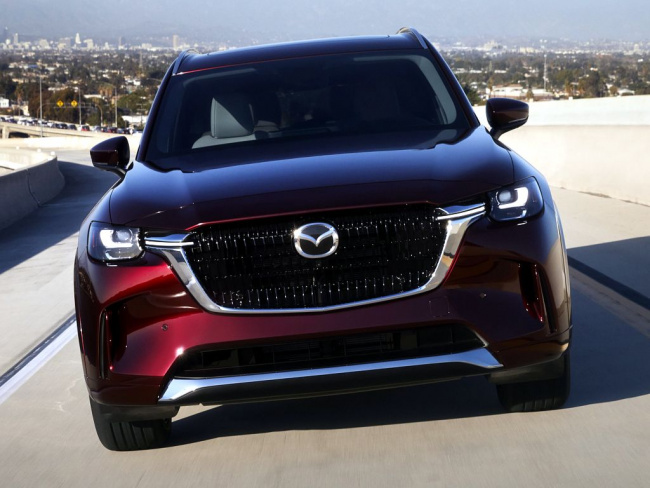 Mazda goes big with new flagship CX-90 SUV