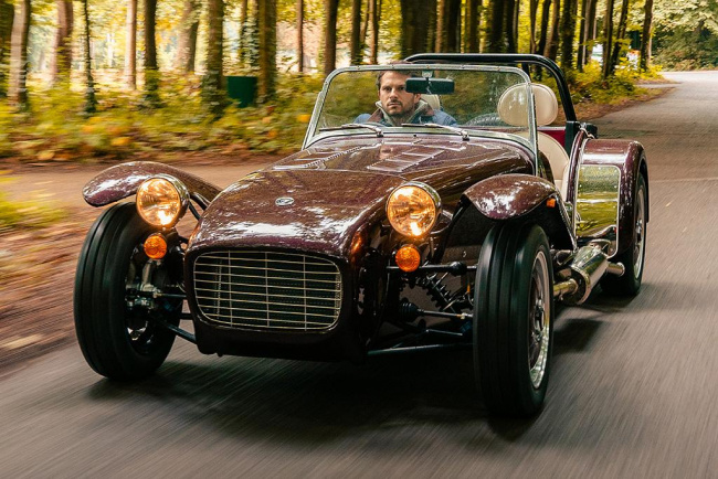 caterham, super 7, car news, coupe, performance cars, classic-look caterham super seven series launched