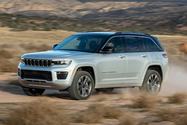 jeep, grand cherokee, car news, 4x4 offroad cars, adventure cars, family cars, cheaper five-seat jeep grand cherokee here this month