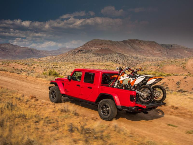 can you fit a bike in a jeep gladiator?