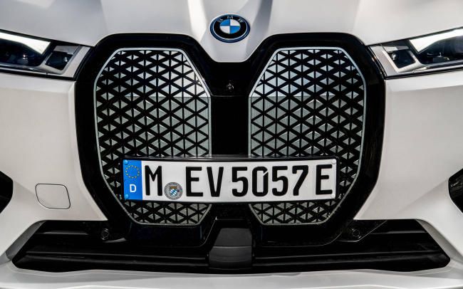 bmw considering even larger grilles for future cars