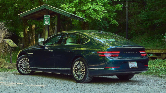 2023 genesis electrified g80 review: way better than it should be