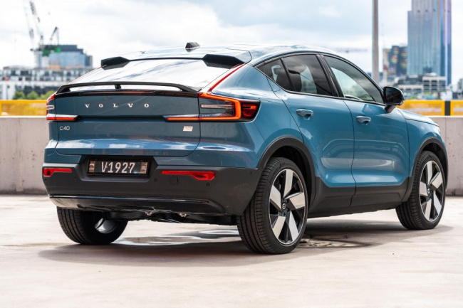 2023 volvo c40 recharge twin review