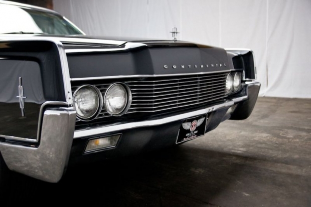 1966 Lincoln Continental, 1960s Cars, Lincoln, Lincoln Continental, old car