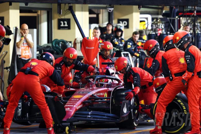 revealed: ferrari’s relentless quest to win f1 titles with 1000s of practice pit stops