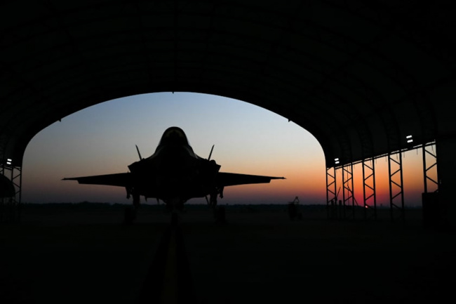 technology, offbeat, us air force debuts some unconventional mustangs