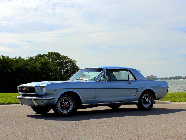 The 1966 Ford Mustang, 1966 Ford Mustang, Classic Muscle Cars, ford, muscle cars