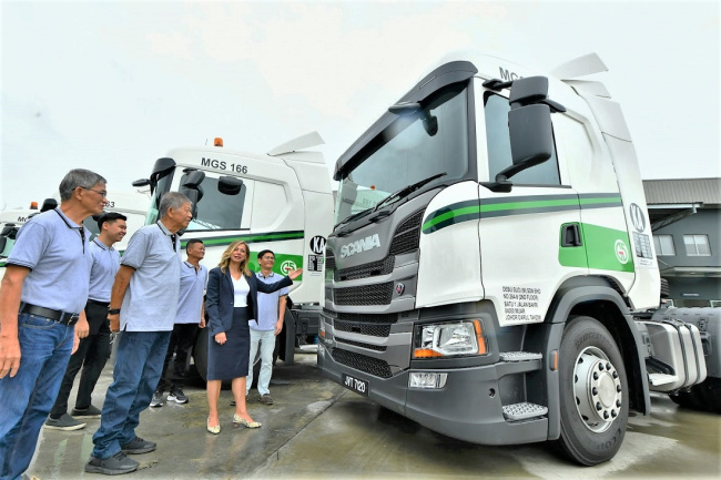 logistics, malaysia, mgs group of companies, scania, scania southeast asia, trucks, scania credit malaysia reaches 1,000th contract milestone with financing of mgs group fleet