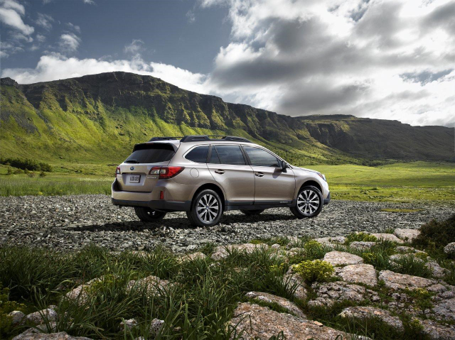 which subaru outback is better: diesel or petrol?
