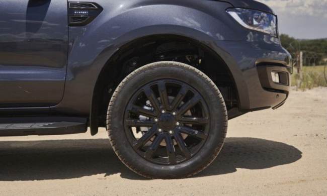 driven: ford everest sport 2,0 sit 4wd at