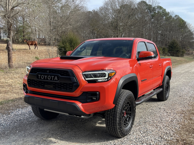 frontier, nissan, tacoma, toyota, the 2023 nissan frontier fixes the toyota tacoma’s shortcomings