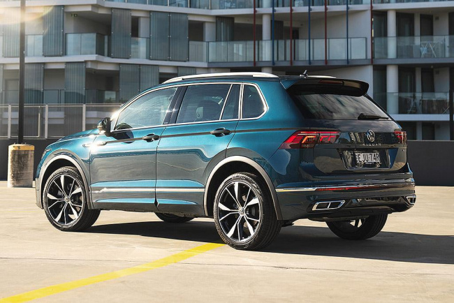 volkswagen, tiguan, golf, car news, hatchback, adventure cars, family cars, performance cars, volkswagen tiguan and golf r orders paused