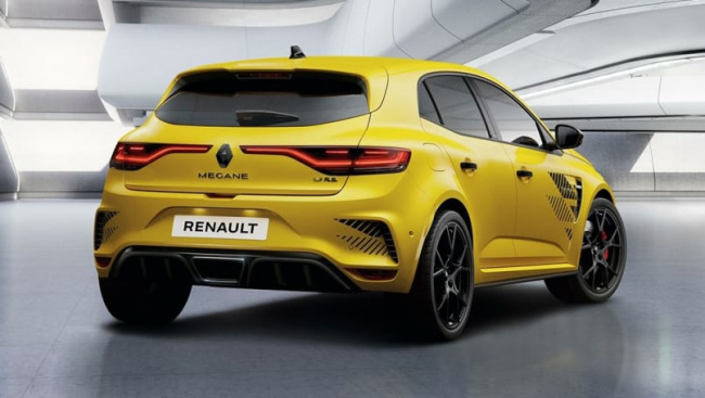 honda civic, renault megane, honda civic 2023, renault megane 2023, honda news, renault news, honda hatchback range, renault hatchback range, hatchback, electric cars, industry news, showroom news, hot hatches, small cars, electric, green cars, prestige & luxury cars, au revoir! french hot hatch bids adieu as 2023 renault megane rs ultime pricing and features confirmed