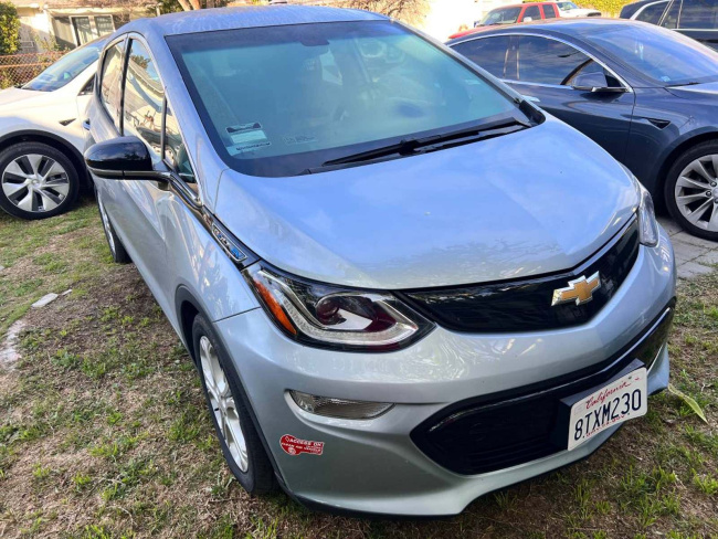 at $18,000, will you get a charge out of this 2017 chevy bolt?