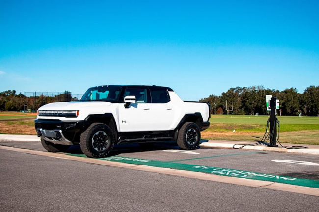 trucks, test drive, driven: the 2022 gmc hummer ev pickup is cool, but is it practical?