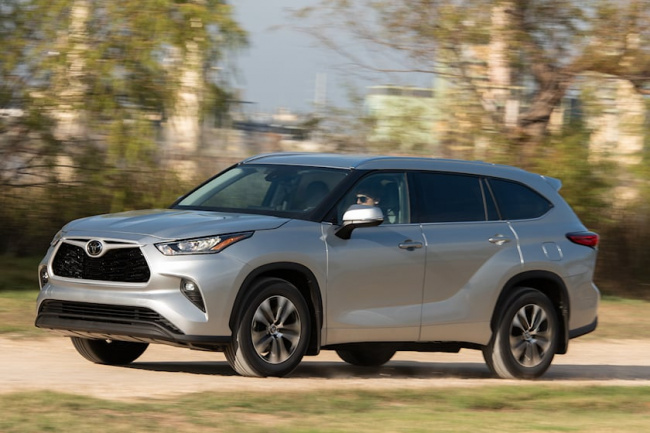 rumor, luxury, new evidence suggests toyota is building a century suv to compete with the bmw x5