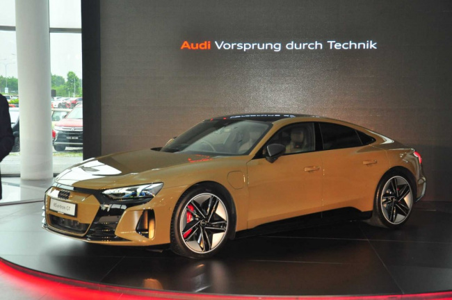 autos audi, audi e-tron gt available for pre-launch booking from rm559,000