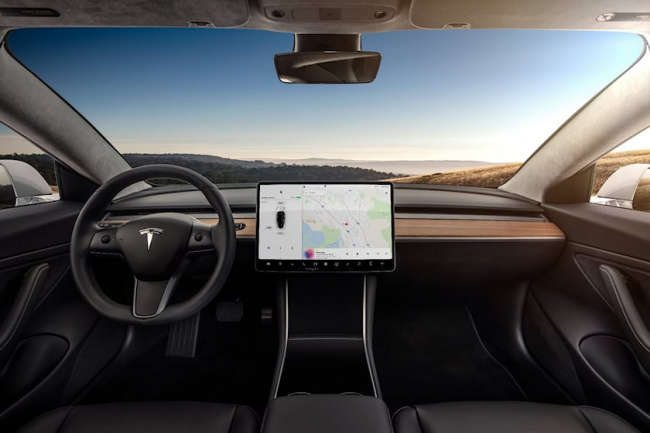 video, technology, new video surfaces of tesla driver sleeping while on freeway