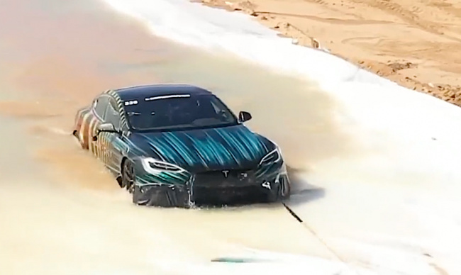 tesla model s, watch: tesla model s plaid drives underwater and makes it, but…