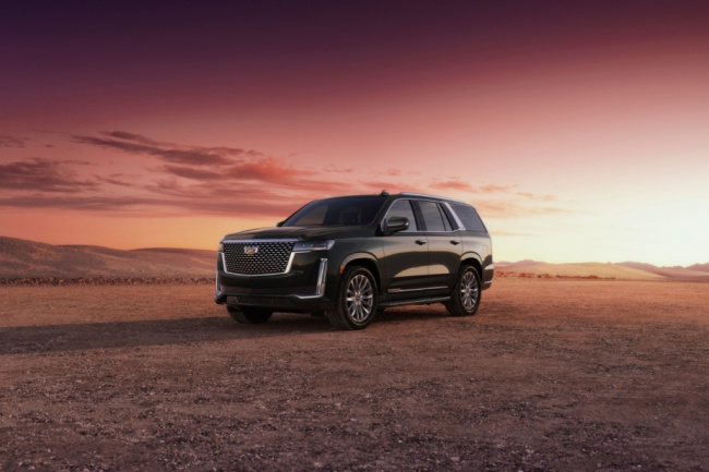 cadillac, escalade, small midsize and large suv models, how reliable is the 2022 cadillac escalade?