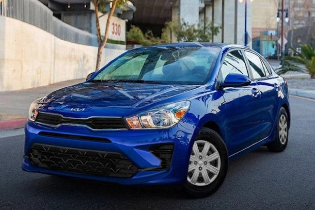 offbeat, the kia rio is finished in europe