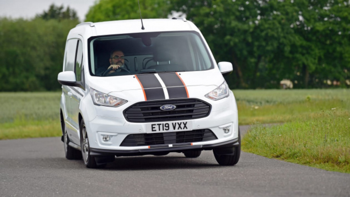 Ford Transit Connect - front