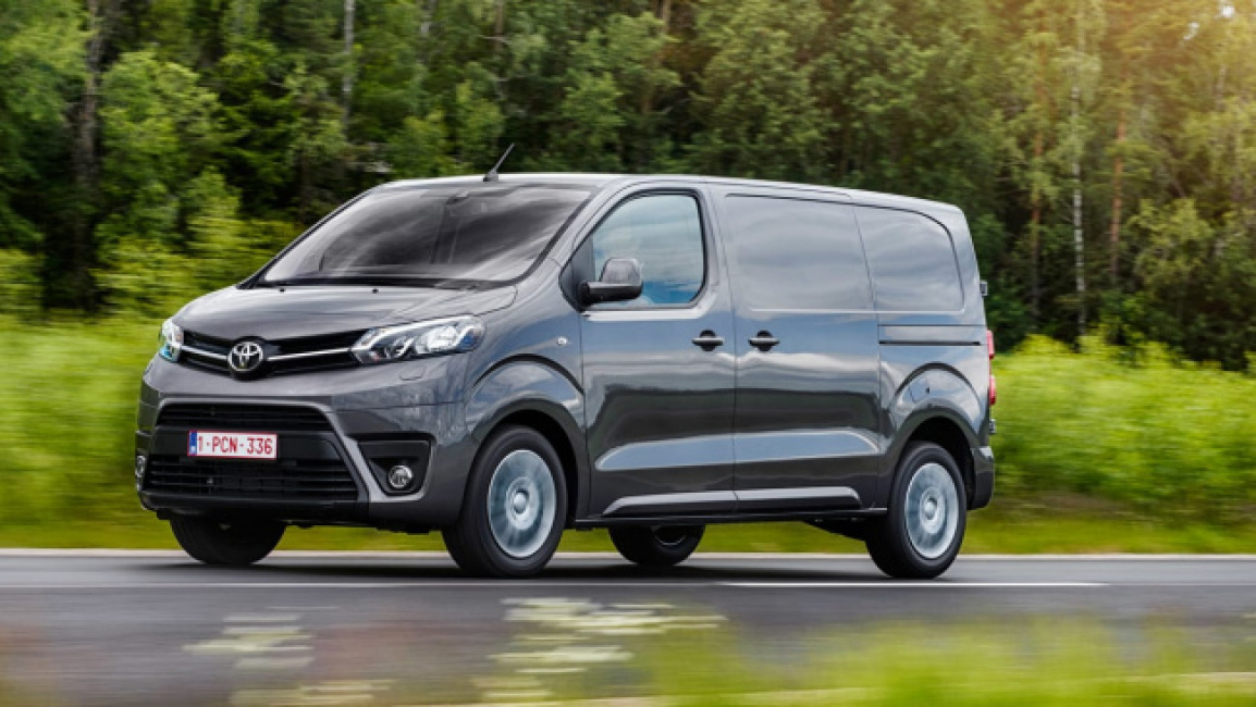 Toyota Proace - tracking left side