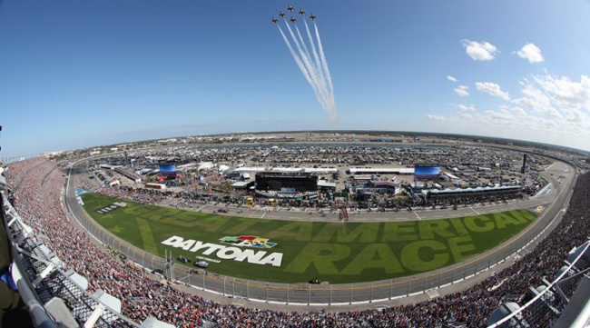 Sold Out Crowd At Daytona 500 For Eighth Consecutive Year
