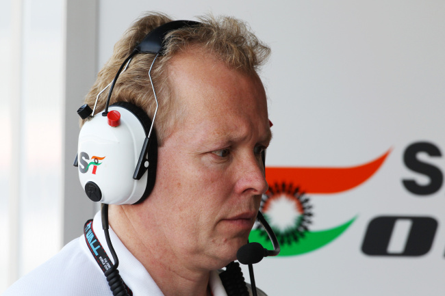 aston martin’s long-time tech chief moves to non-f1 role