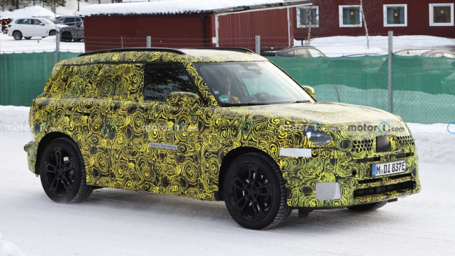 mini countryman ev spied for first time
