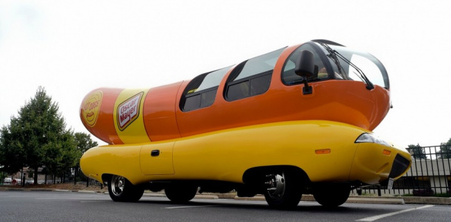 accidents, cars, historic cars, somebody robbed the wienermobile, and they didn’t steal any hot dogs