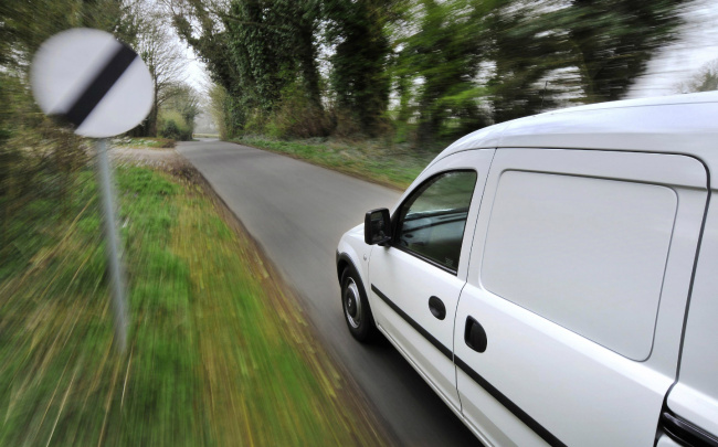 edmund king, rac report on motoring, road safety, roads, simon williams, speeding, nearly half of all drivers admit to speeding on country roads