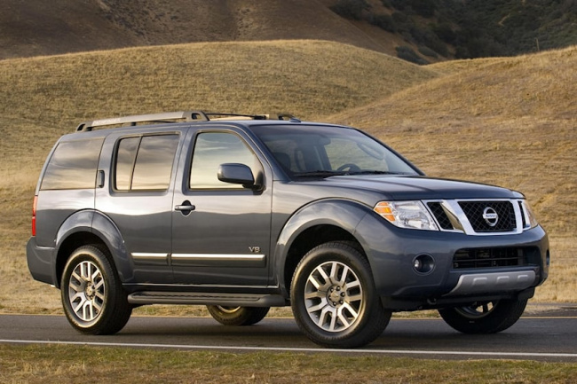 recall, nissan recalls over 400,00 vehicles due to airbag emblems detaching