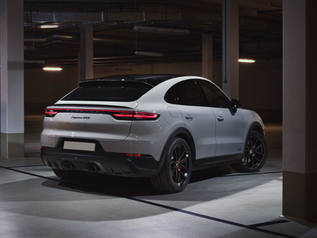 everything you need to know about the porsche cayenne coupé