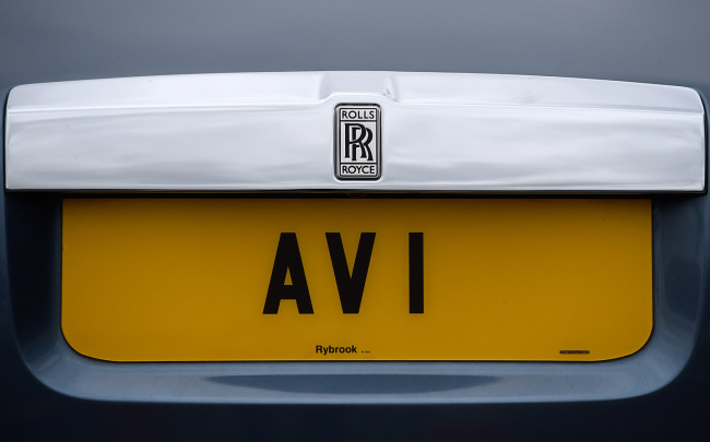 hong kong, number plates, private number plates, car number plate sells for £2.7m at auction