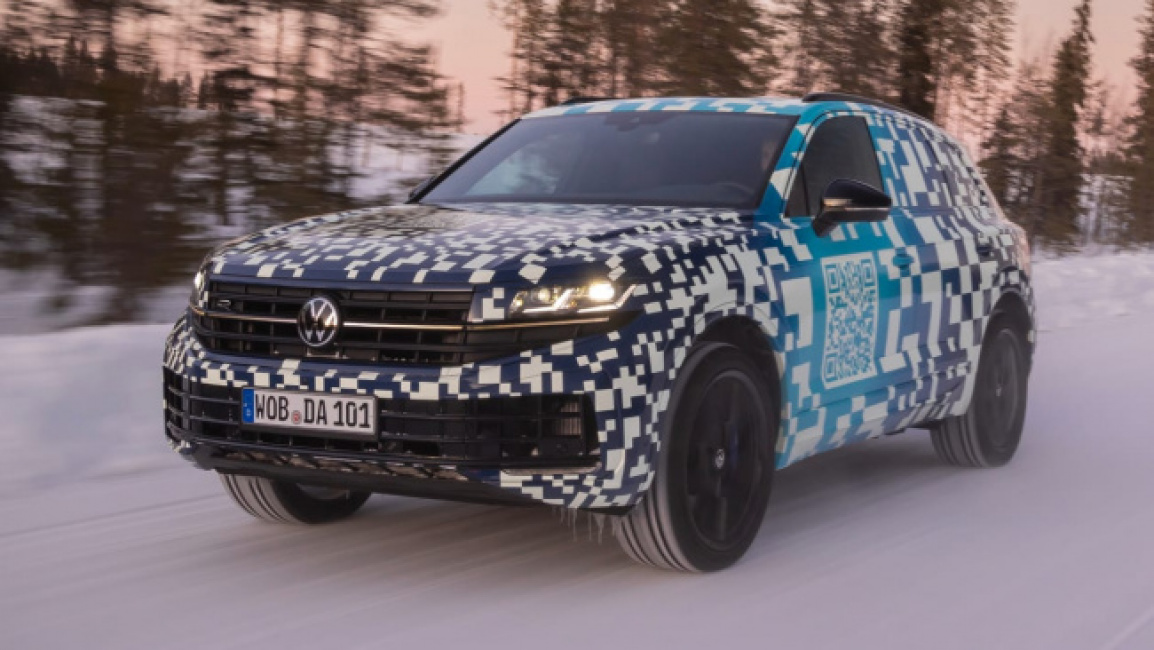 2023 Volkswagen Touareg - front tracking