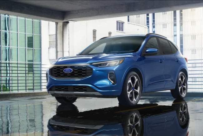 escape, ford, quality issues halt 2023 ford escape production