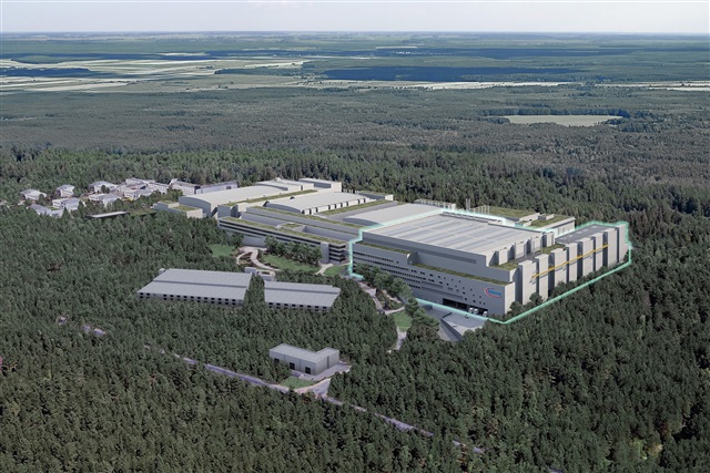 Infineon begins construction of new plant in Dresden