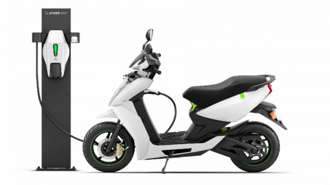 ather, ather 450, ather 450x, ather grid, ather charging stations, ather ev chargers, ather ev charging points, ev, electric vehicles, electric scooter, , overdrive, ather plans to set up over 2,500 ev charging stations by 2023