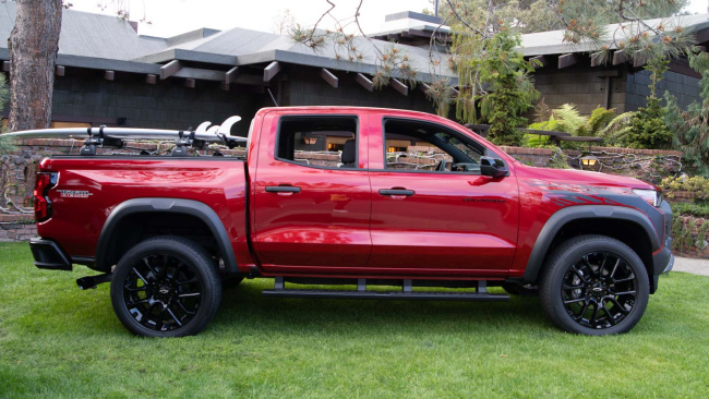 the 2023 chevrolet colorado is one truck with four personalities
