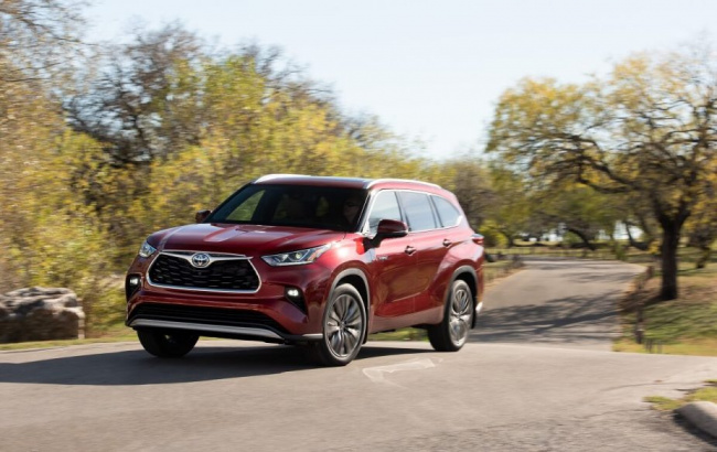highlander, small midsize and large suv models, toyota, 3 most common toyota highlander problems reported by hundreds of real owners